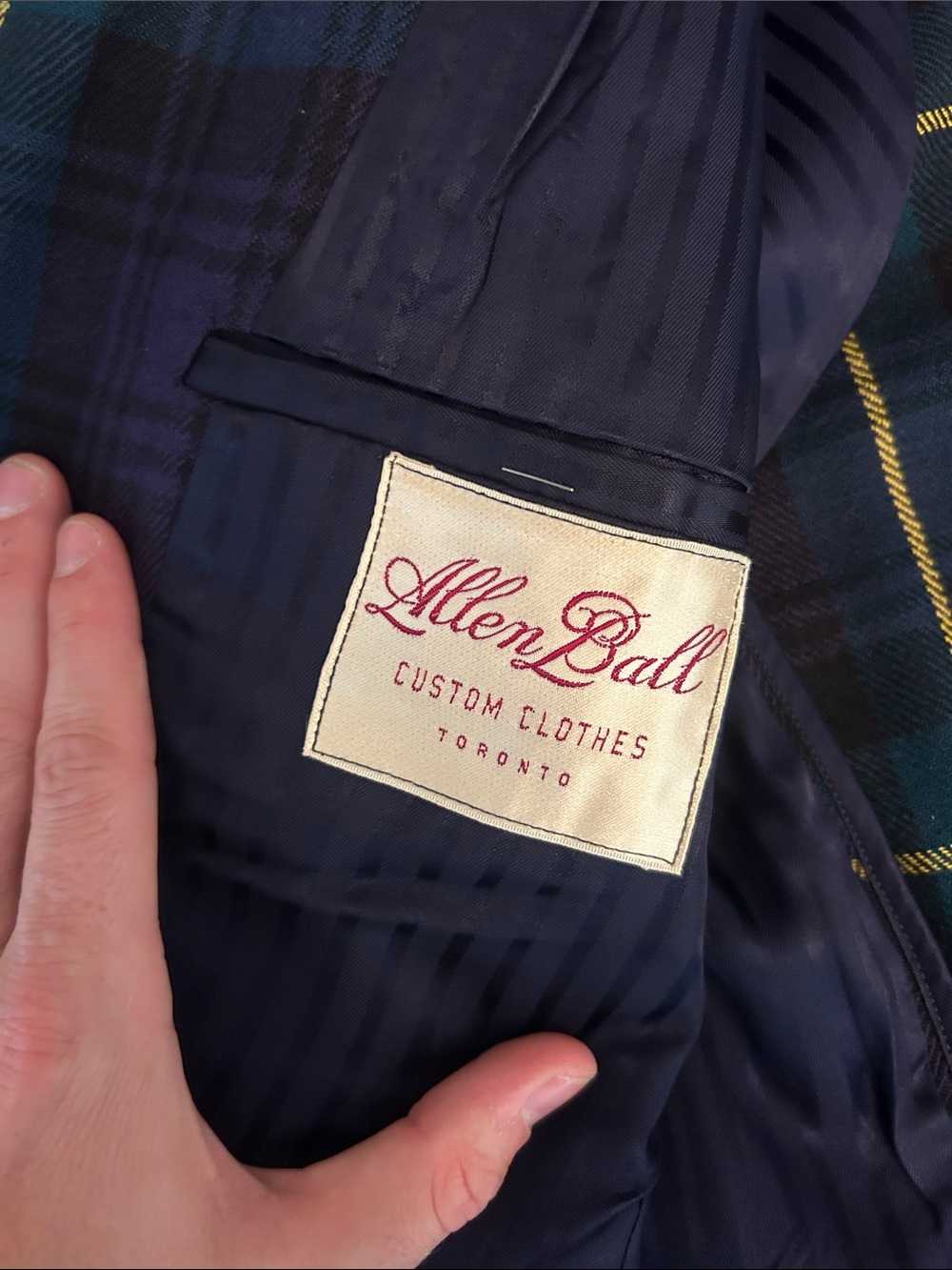 Vintage Plaid Blazer - Picture 10 of 10